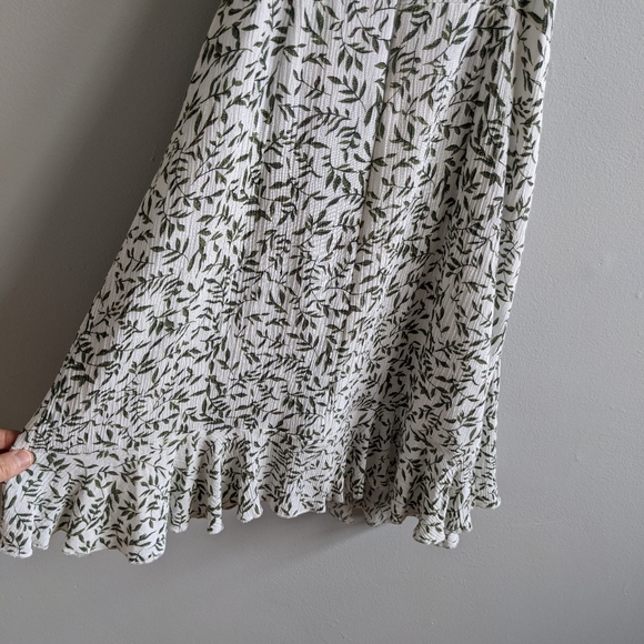 POLLY Crinkle Gauze Botanical Print Faux Wrap Style Sundress 8 - Picture 8 of 9